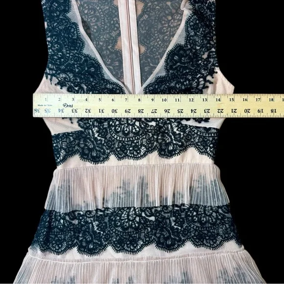 BCBGMaxazria Dress - Picture 10 of 13